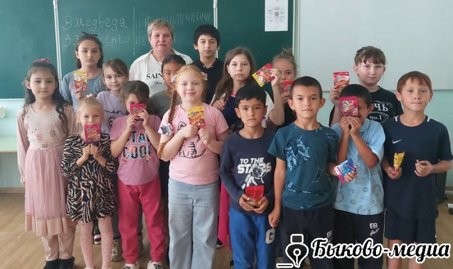 В Луговой Пролейке "прогулялись" по просторам сказок