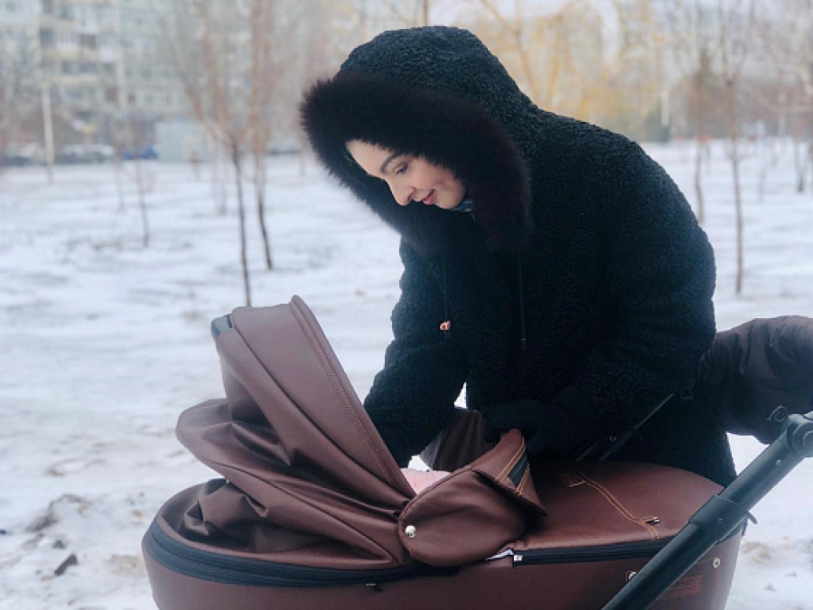 Жительницы Волгоградской области получают региональные выплаты на первенца