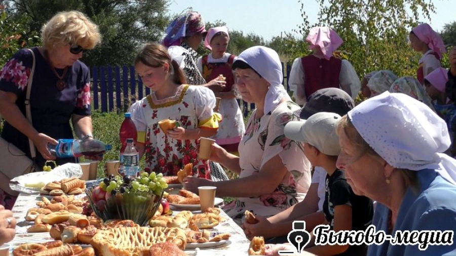 В Приморске отметили Яблочный Спас - праздник света, тепла и добрых традиций
