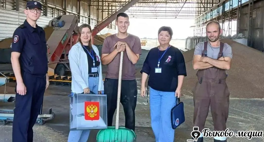 Без отрыва от производства: сотрудники ООО &laquo;Светлое&raquo; приняли участие в голосовании