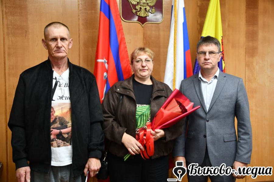Медаль &laquo;За отвагу&raquo; передана родным Антона Козарова