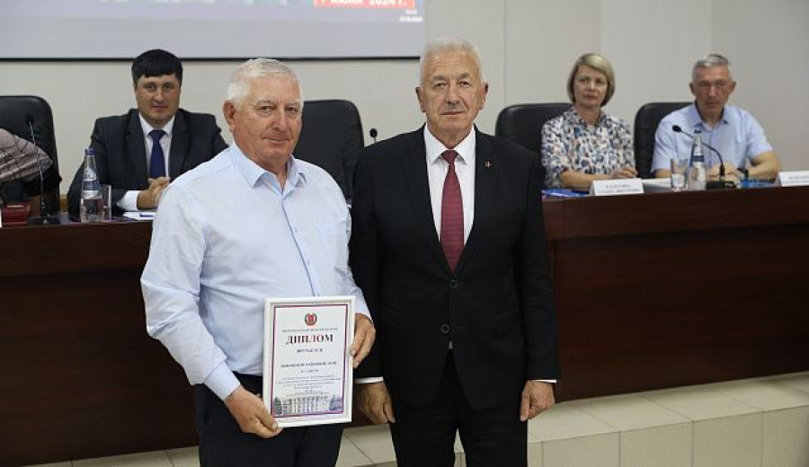Работа депутатов района получила высокую оценку региона
