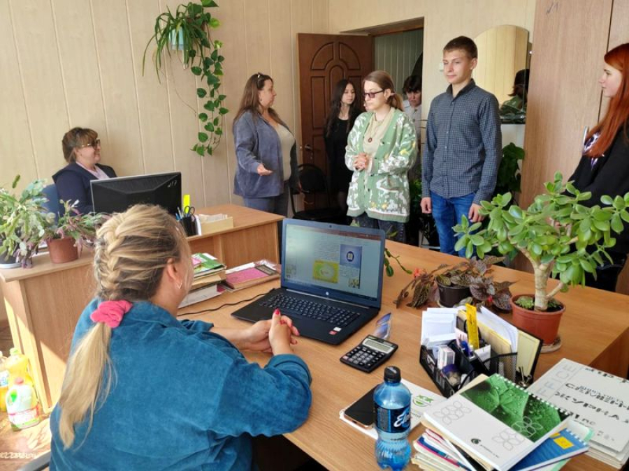 "Первые" побывали в гостях у ученых