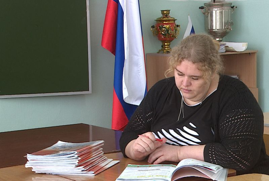 Учитель Наталья Макаренко переехала в поселок Верхний Балыклей из столицы российской провинции