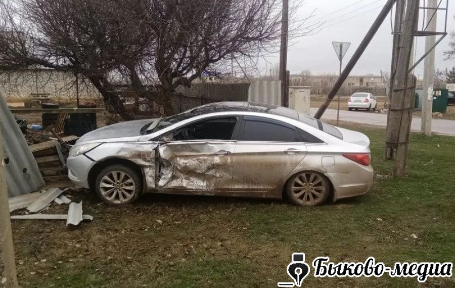 В Быково столкнулись два автомобиля
