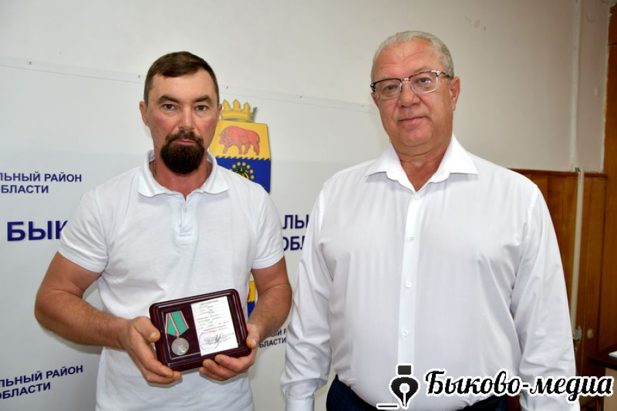 Павлу Клочкову вручили медаль "За помощь фронту"