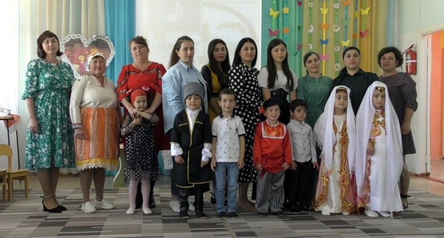 В Приморском детском саду "Сказка" прошёл фестиваль &laquo;Национальных культур&raquo;
