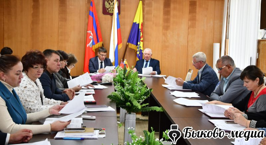 Состоялось очередное заседание районной Думы