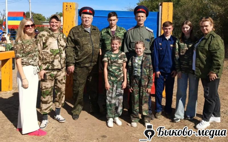Команда  "Быковское юртовое казачье общество" приняла участие в соревнованиях по "Русскому семиборью"