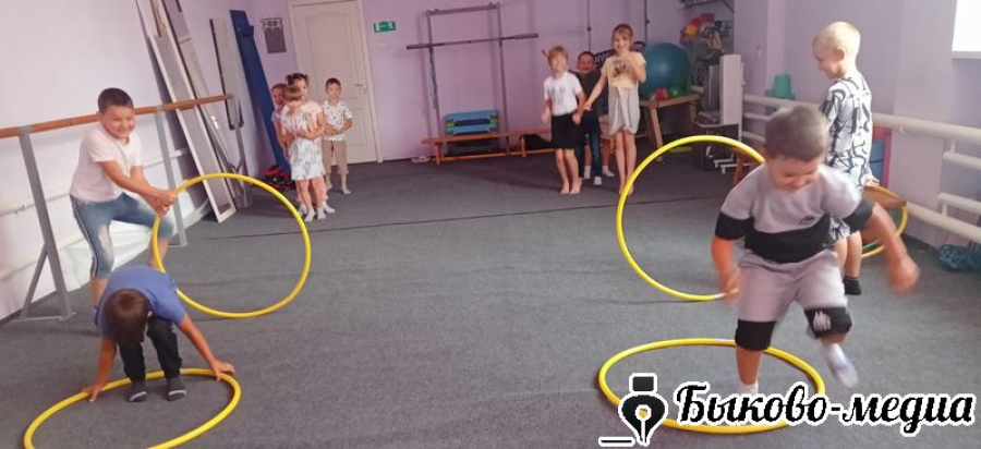 В Доме творчества прошли "Веселые старты"