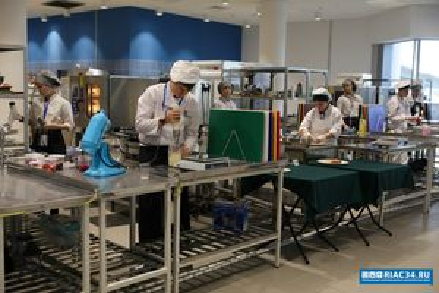 В 2024 году гораздо больше волгоградцев смогут пройти бесплатное профобучение