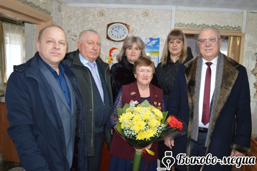 Ветераны Быково принимали поздравления