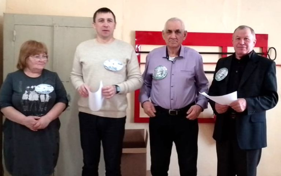 В Александровке День защитника Отечества отметили конкурсами