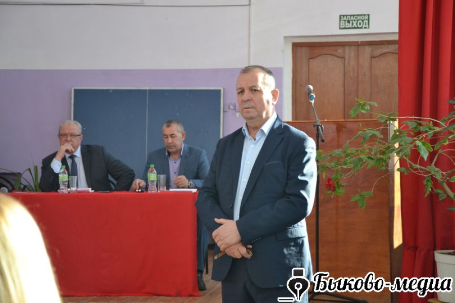 Отчет главы Кисловского  поселения  заслушали жители села