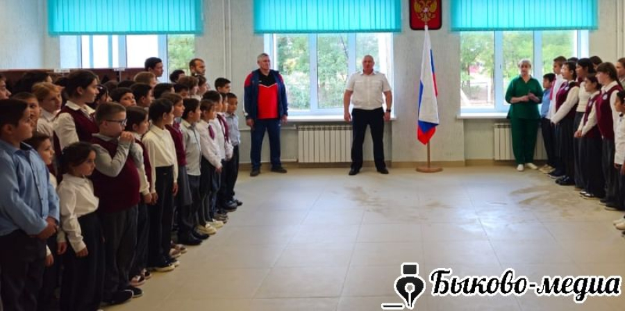 Начальник Госавтоинспекции встретился со школьниками села Красноселец
