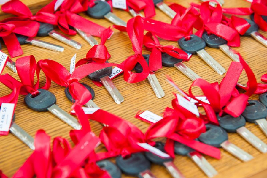 Продолжаются мероприятия по обеспечению жильем детей-сирот Быково