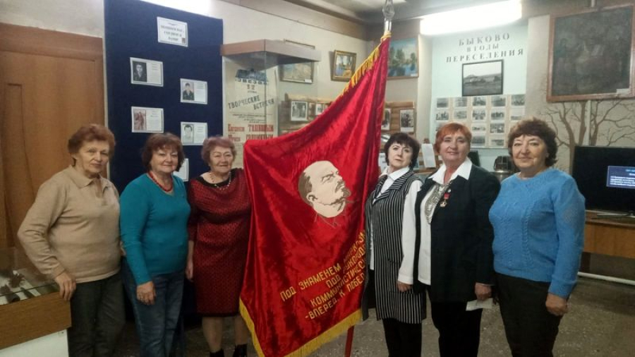 В музее отметили День комсомола