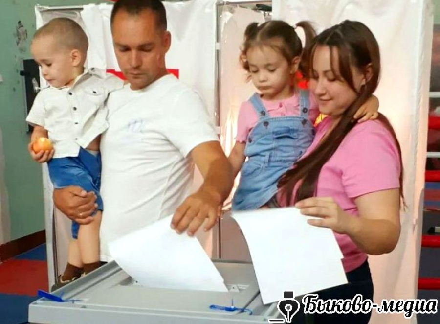 Семья Харитоновых: голос за будущее Приморска