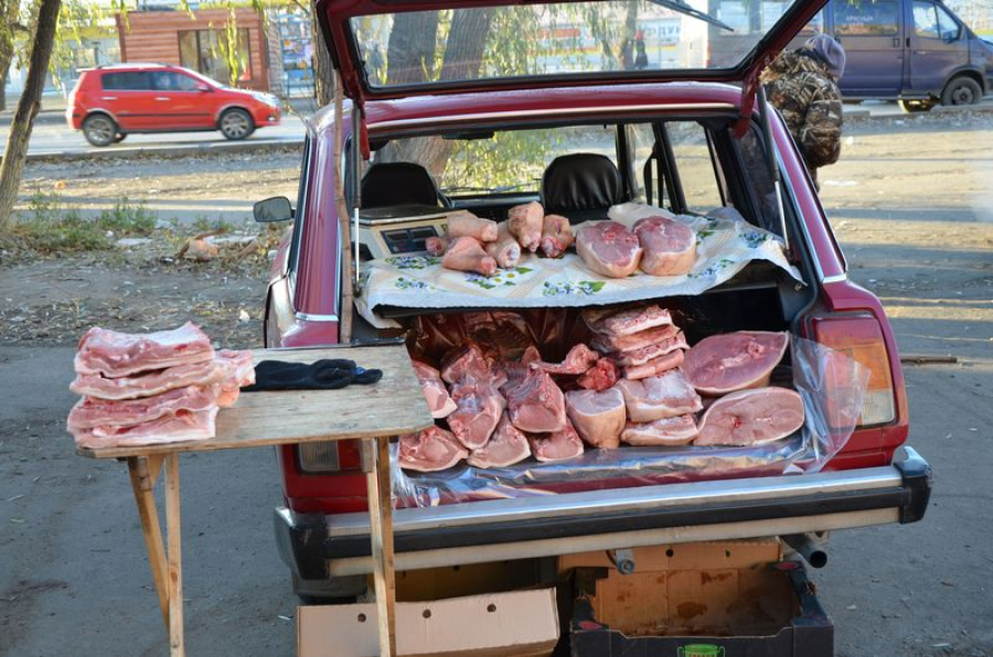 Быковчан просят не покупать мясо в несанкционированных точках продажи