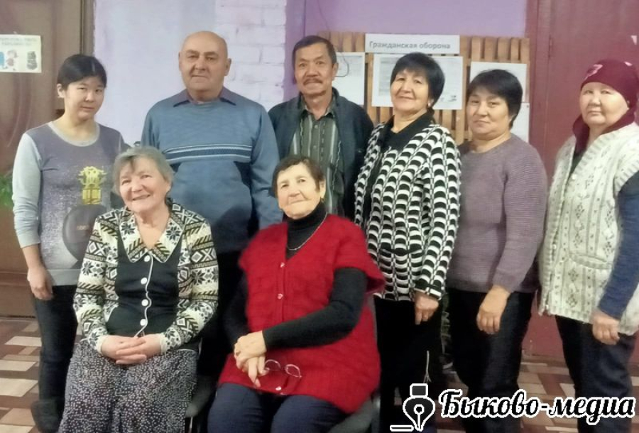 В Александровке провели вечер отдыха "Мы живём, чтобы нести миру добро и красоту"