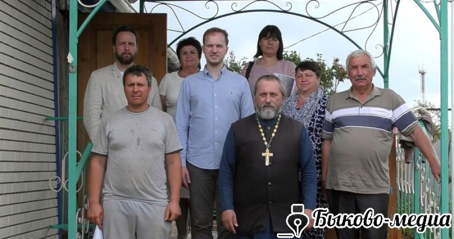 Приход Храма апостола Иоанна Богослова посетил директор благотворительного фонда