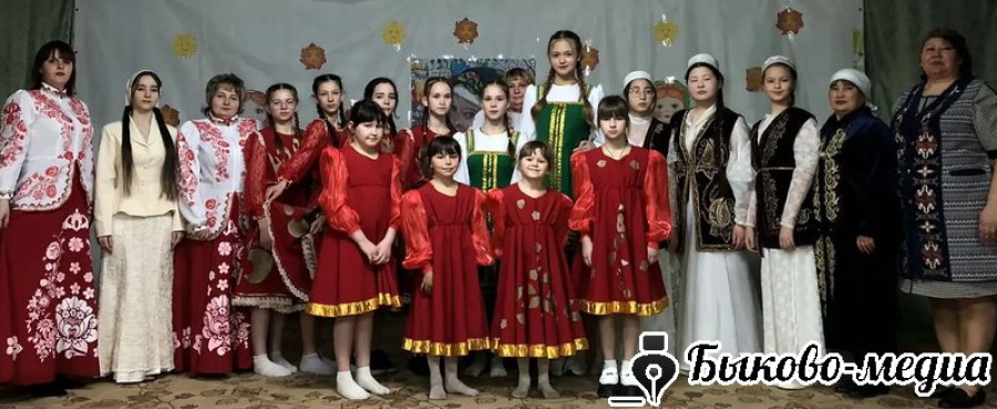 В Солдатско-Степном провели международную Масленицу