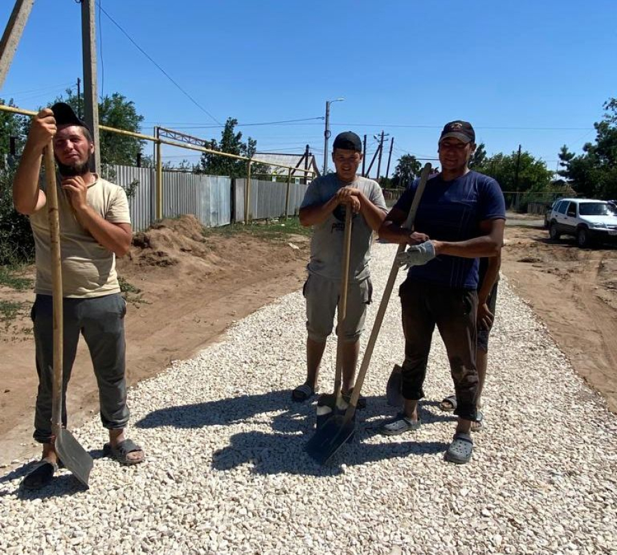 В Луговой Пролейке идут работы по программе инициативного бюджетирования