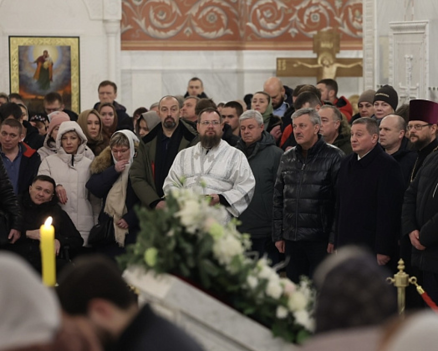 Жители Волгоградской области встречают Рождество Христово