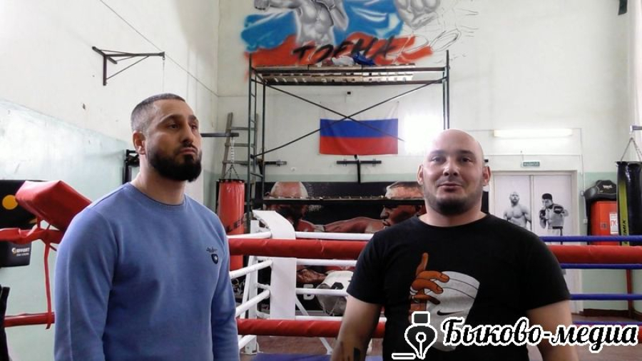 В Приморске продолжается обновление спортивного клуба "Зал бокса"