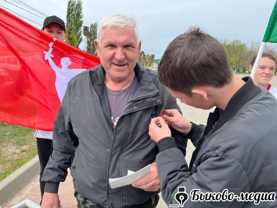 В районе продолжается акция "Георгиевская ленточка"