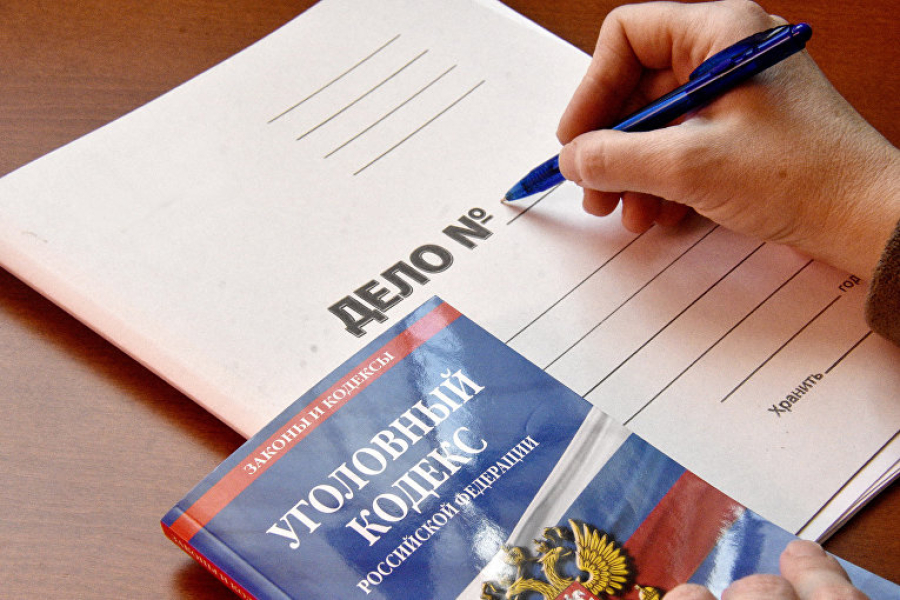 Следователи Быковского района расследуют уголовное дело в отношении подозреваемого, причинившего ножевое ранение приятелю