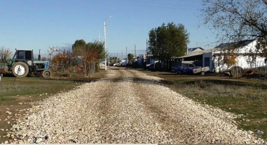 В Приморске продолжается благоустройство дорог