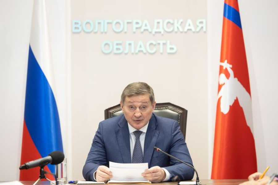 Андрей Бочаров поставил задачи по обеспечению пожарной безопасности в Волгоградской области