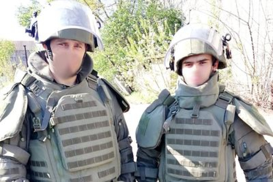 Боец Андрей Д.: &laquo;Сколько надо, столько и будем стоять на защите нашей Родины!&raquo;