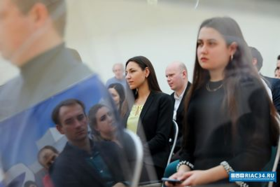 В Волгоградской области к выборам подготовят тысячу общественных наблюдателей