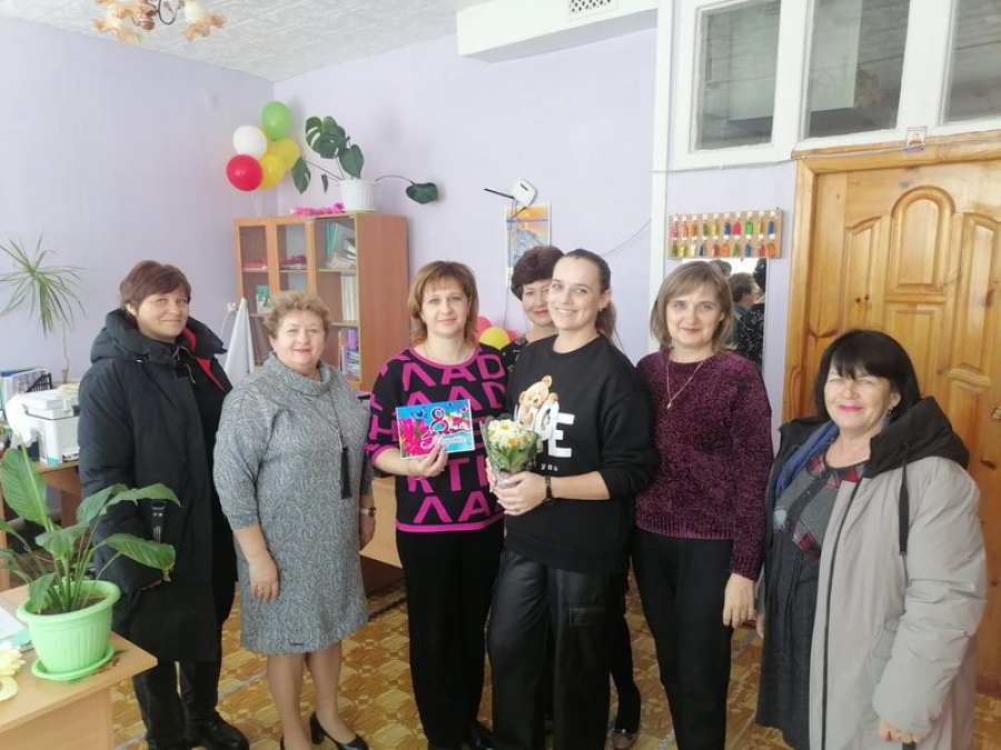 В Новоникольском поздравили женщин с праздником 8 марта