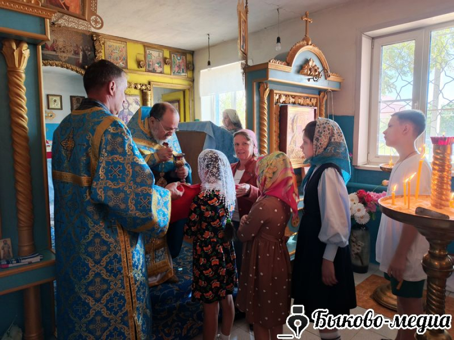 В храме села Кислово прошли празднования Успения Пресвятой Богородицы