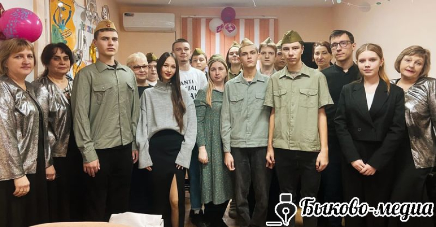 В школе искусств звучали песни о войне