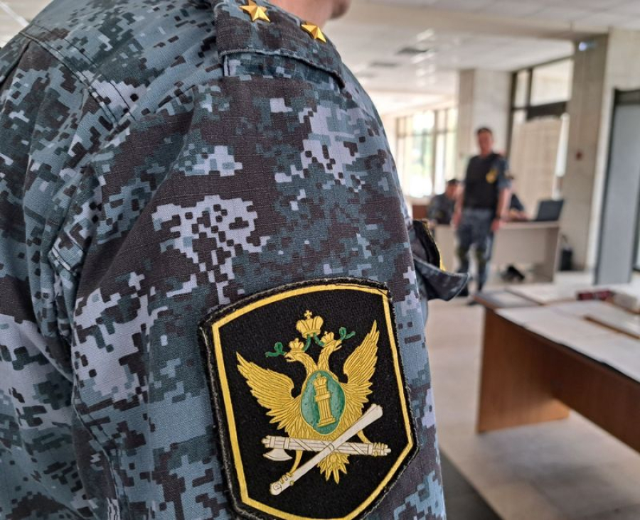 С помощью судебных приставов родственник погибшего в ДТП получил компенсацию морального вреда