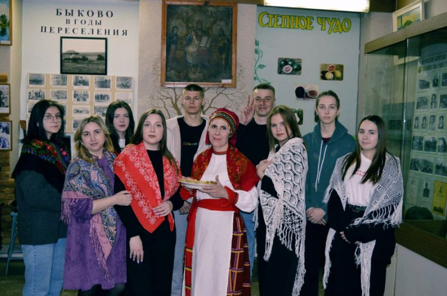 Студентам  рассказали о традициях Масленицы
