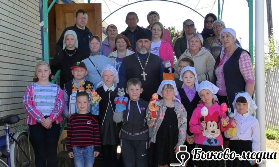 Детская воскресная группа &laquo;Радуга&raquo; показала кукольный спектакль &laquo;Пасхальное яйцо&raquo;