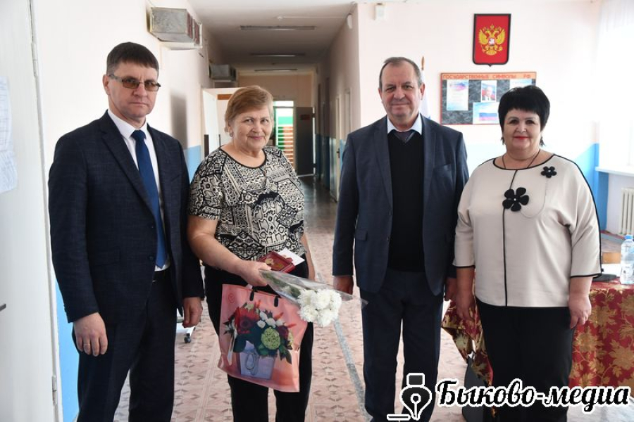 В Приморске и Луговой Пролейке депутат областной Думы Сергей Булгаков встретился с сельчанами