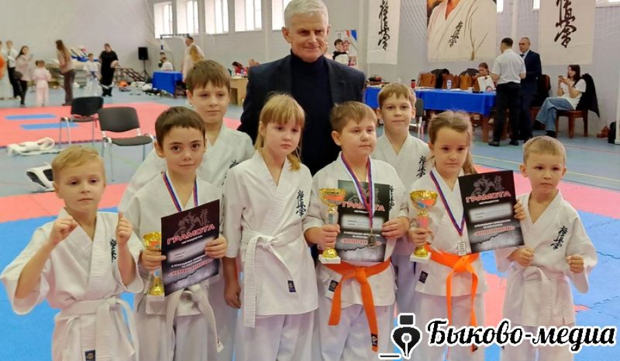Каратисты Быково вернулись с наградами