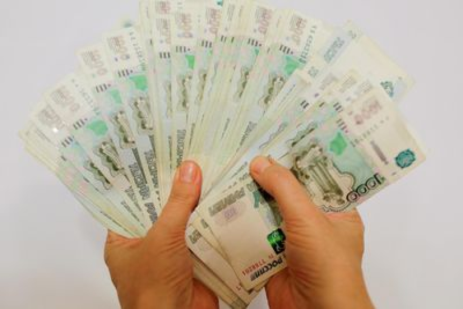 Размер среднемесячной зарплаты волгоградцев превысил 44 тысячи рублей