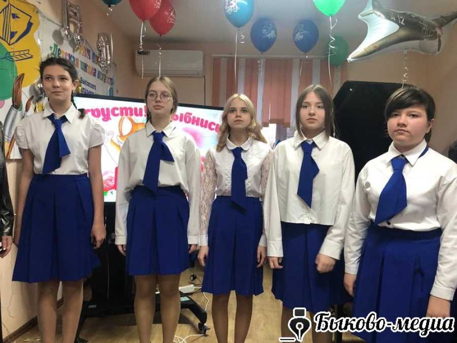 В  Детской школе искусств состоялся праздничный концерт &laquo;Защитником быть &ndash; Родине служить!&raquo;