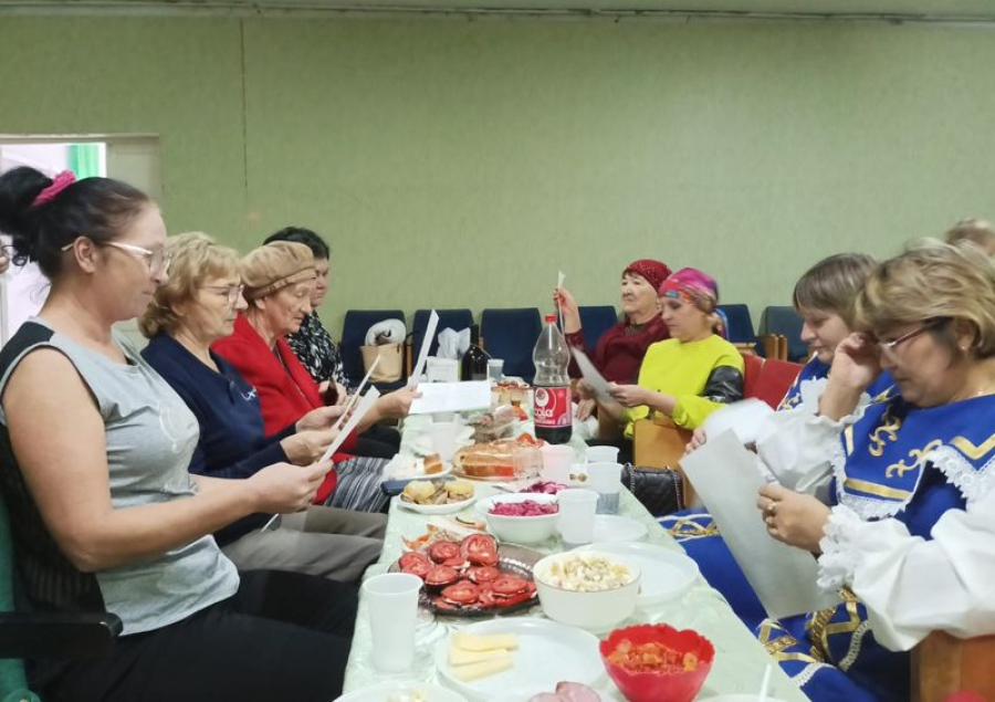 В Солдатско-Степном устроили "Покровские посиделки"