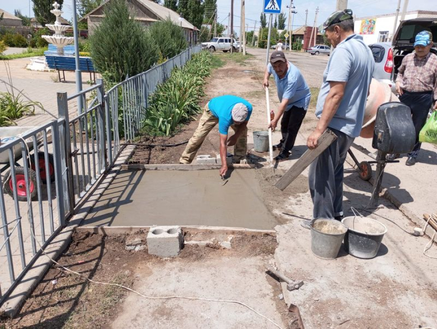 Красноселец продолжает благоустраиваться