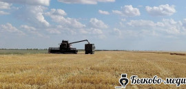 Глава района контролирует ход уборочных работ