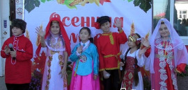 «Осенняя ярмарка» в Приморской средней школе: праздник урожая, творчества и семейного тепла