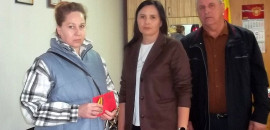 В Побединском сельском поселении передали награду семье погибшего участника СВО